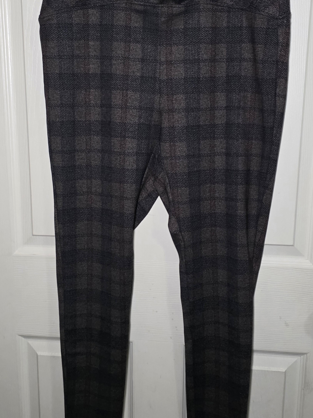 Zac & Rachel Black and Gray Plaid Straight-Leg Pants